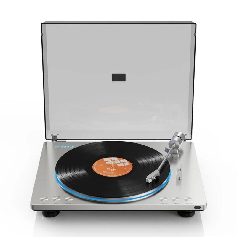 Поступление проигрывателей винила